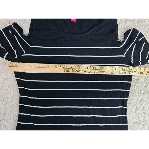 Vince Camuto black-and-white striped shirts size small - Picture 4 of 10